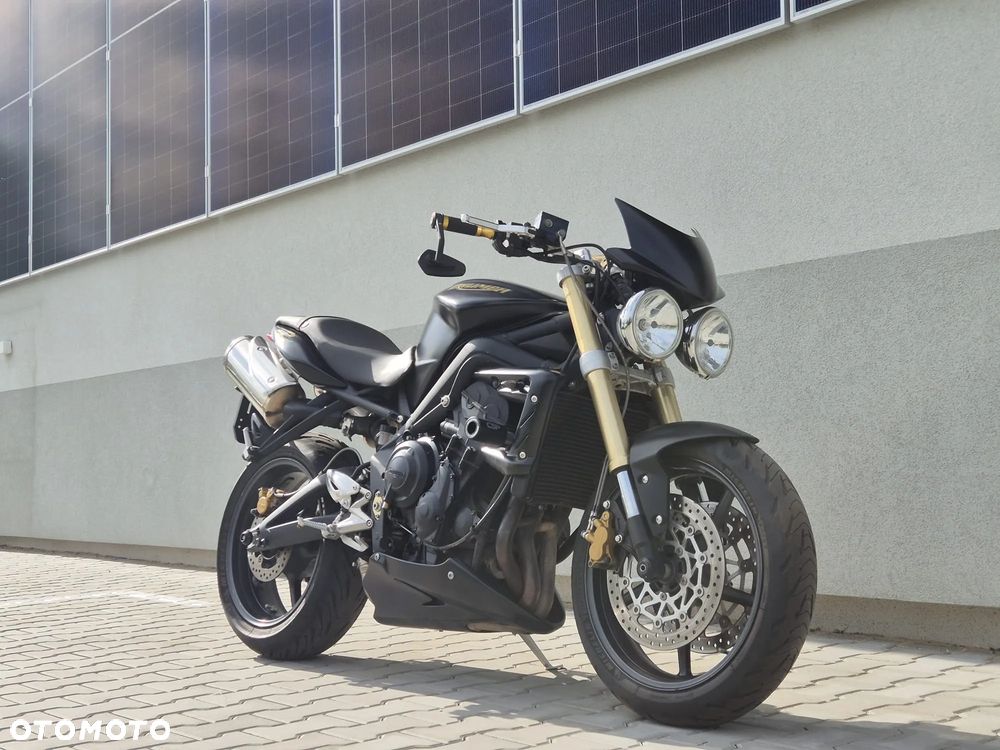 Triumph Speed Triple - 1