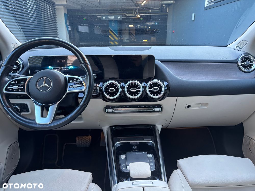 Mercedes-Benz GLA 250 8G-DCT Style - 19