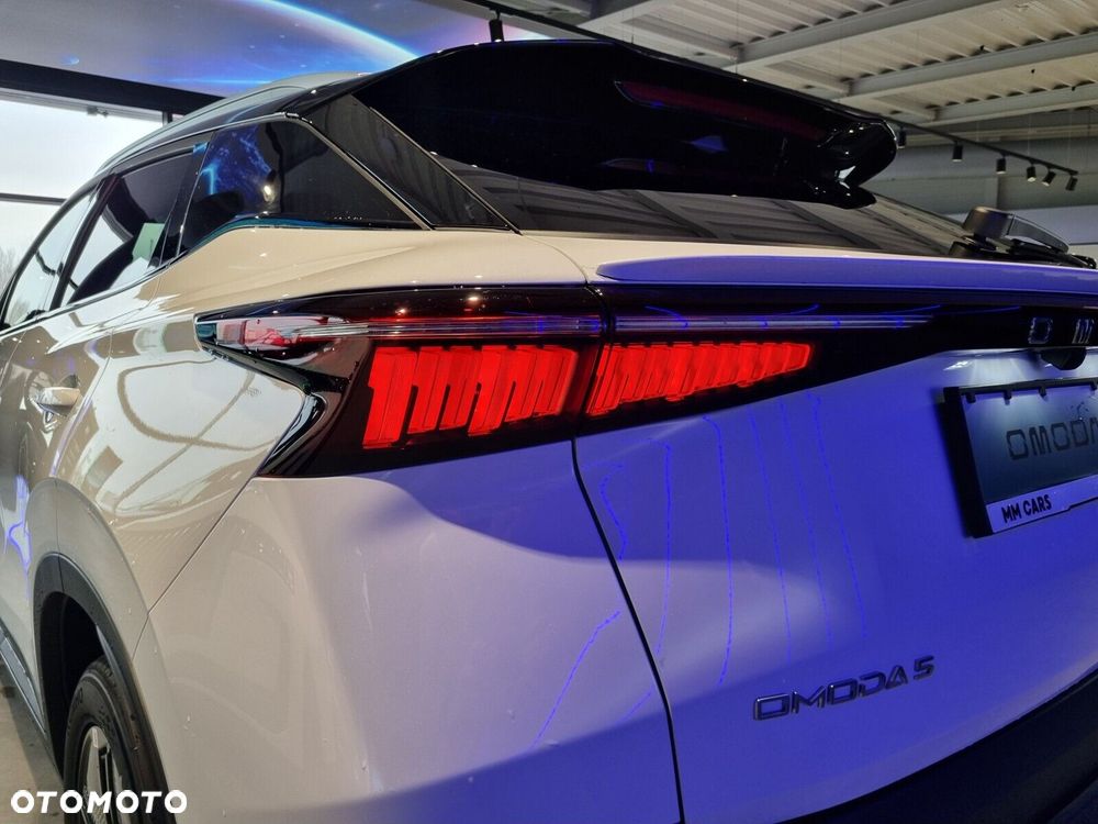 Omoda E5 - 7