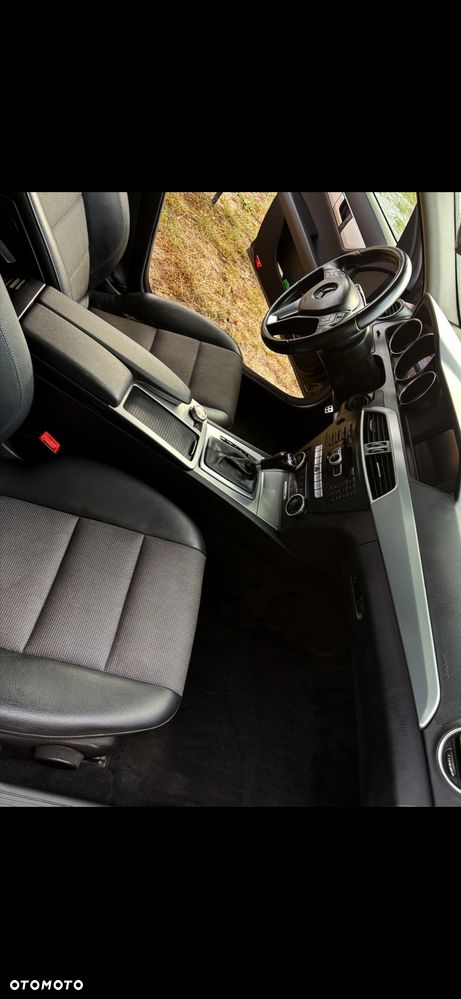 Mercedes-Benz Klasa C 220 CDI DPF Automatik BlueEFFICIENCY Avantgarde - 5