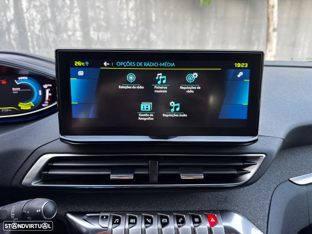 Peugeot 3008 1.6 Hybrid4 Allure Pack e-EAT8 - 29