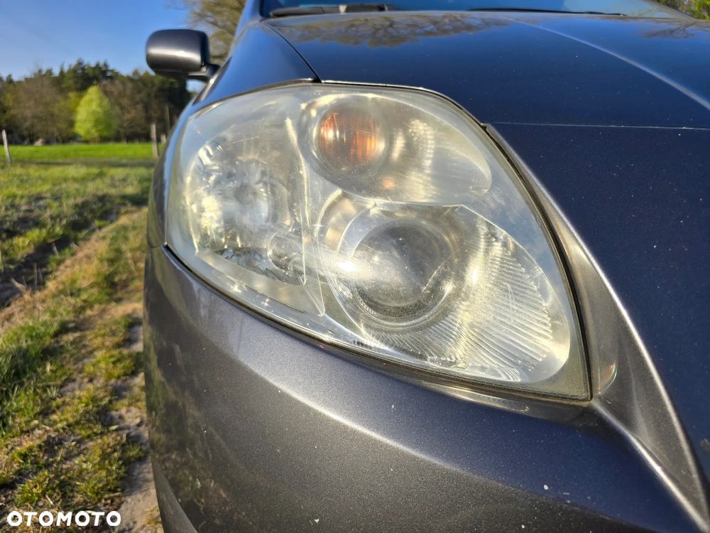 Toyota Auris 2.0 D-4D - 26