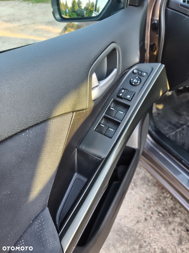 Honda Civic 1.4 Comfort - 28