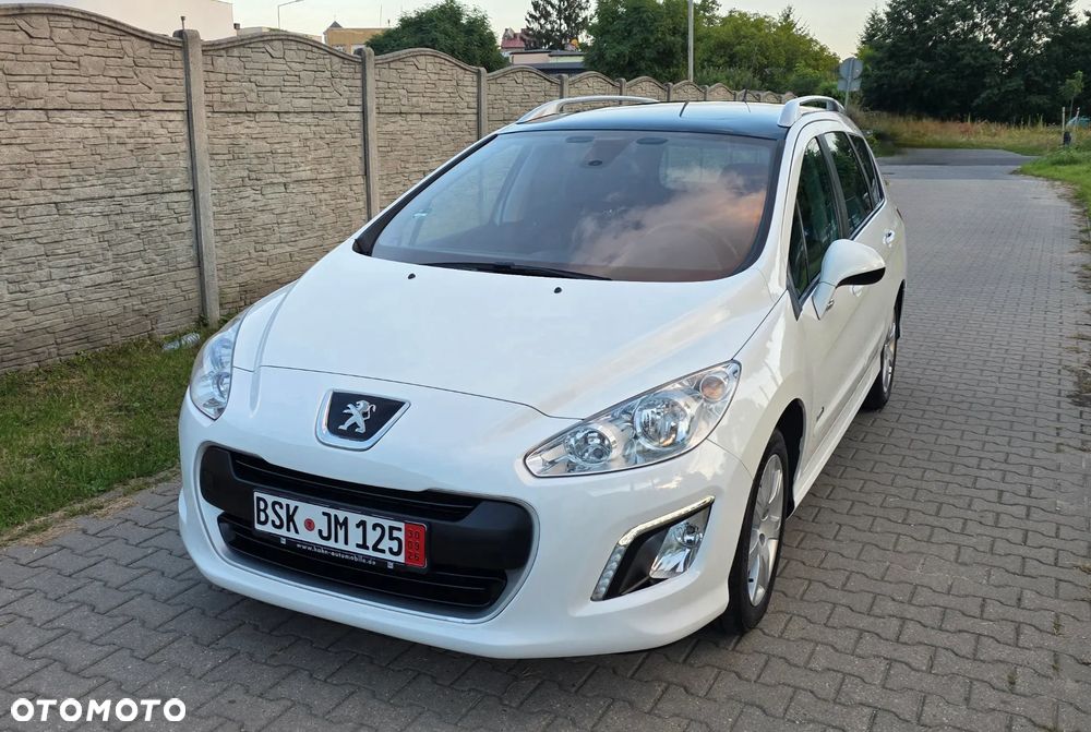 Peugeot 308 e-HDi FAP 115 Stop&Start EGS6 Business Line Niveau 2 - 2