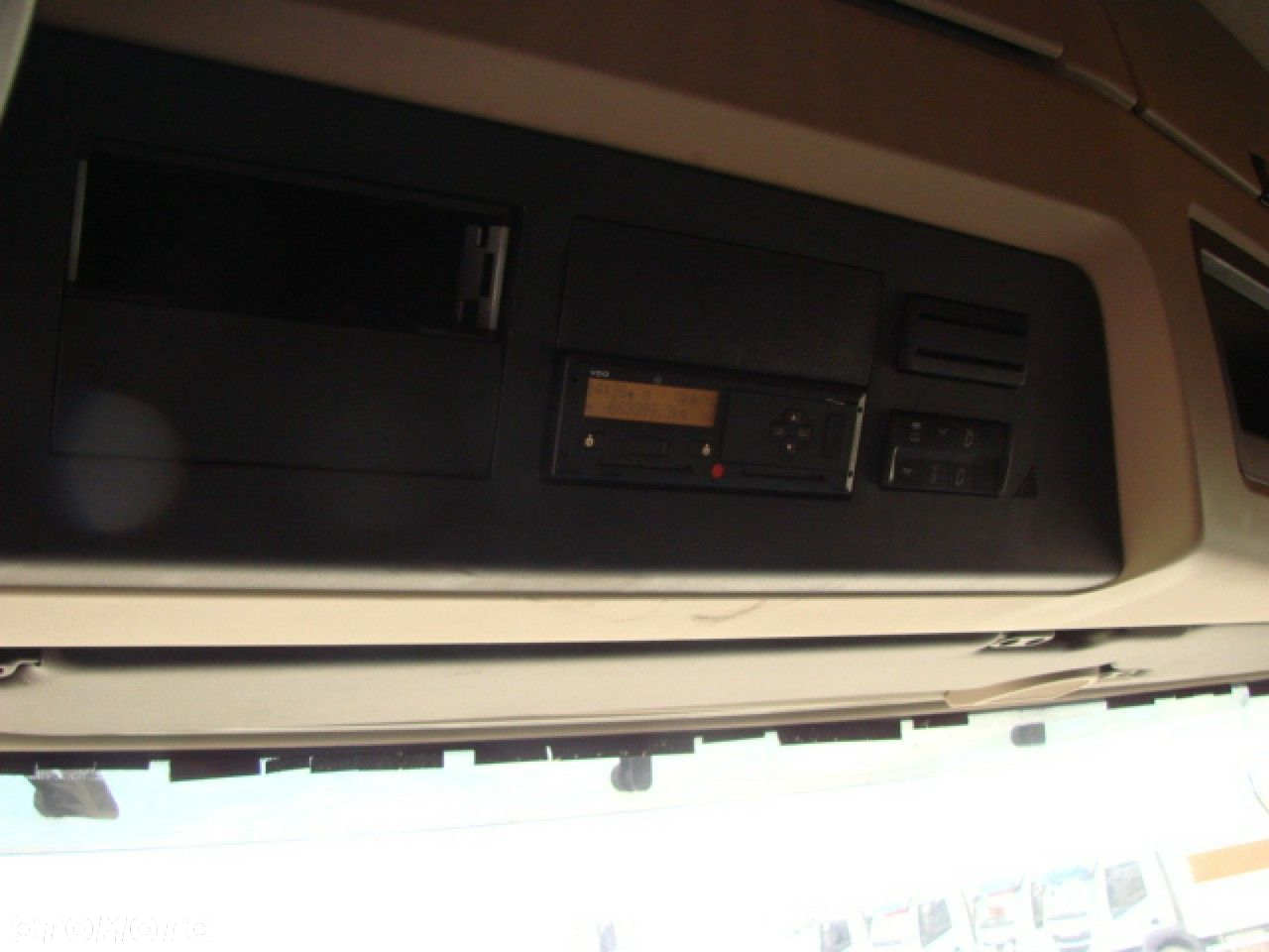 Mercedes-Benz Actros - 23