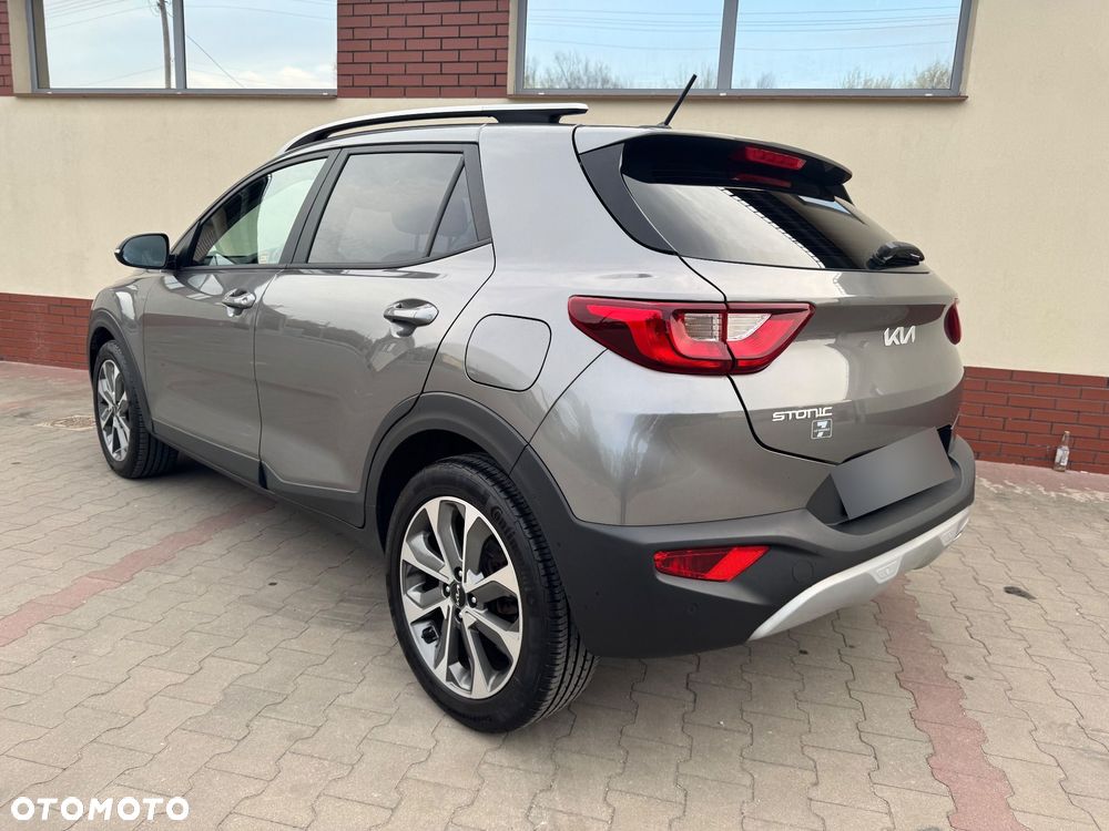 Kia Stonic 1.0 T-GDI MHEV L - 10
