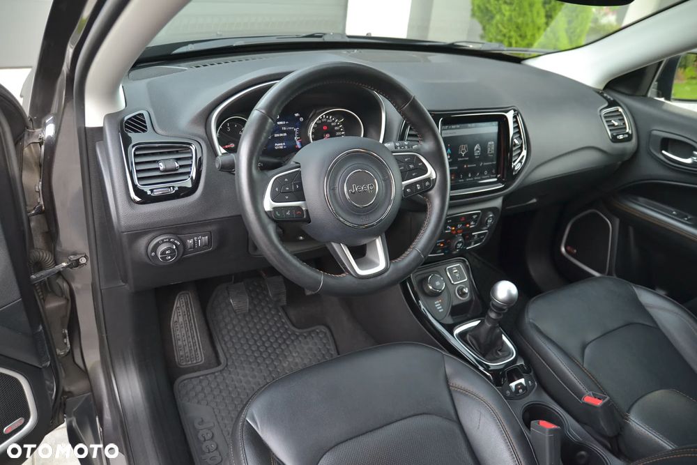 Jeep Compass 2.0 MJD Limited 4WD S&S - 19