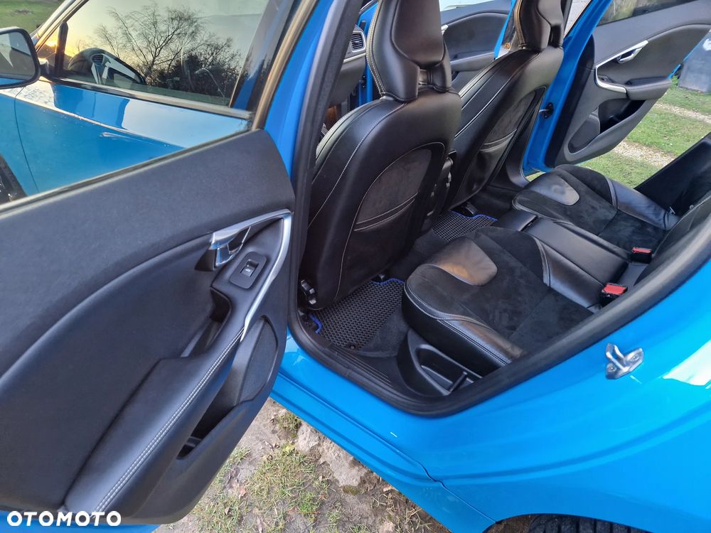 Volvo V40 D4 RDesign - 14