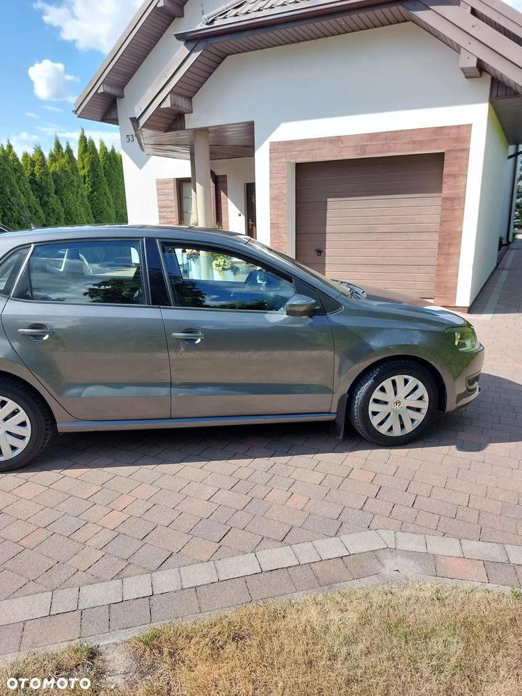 Volkswagen Polo 1.4 16V Trendline - 4