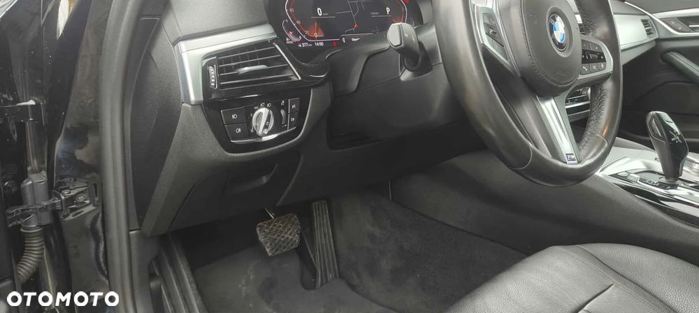 BMW Seria 5 520d Touring - 29