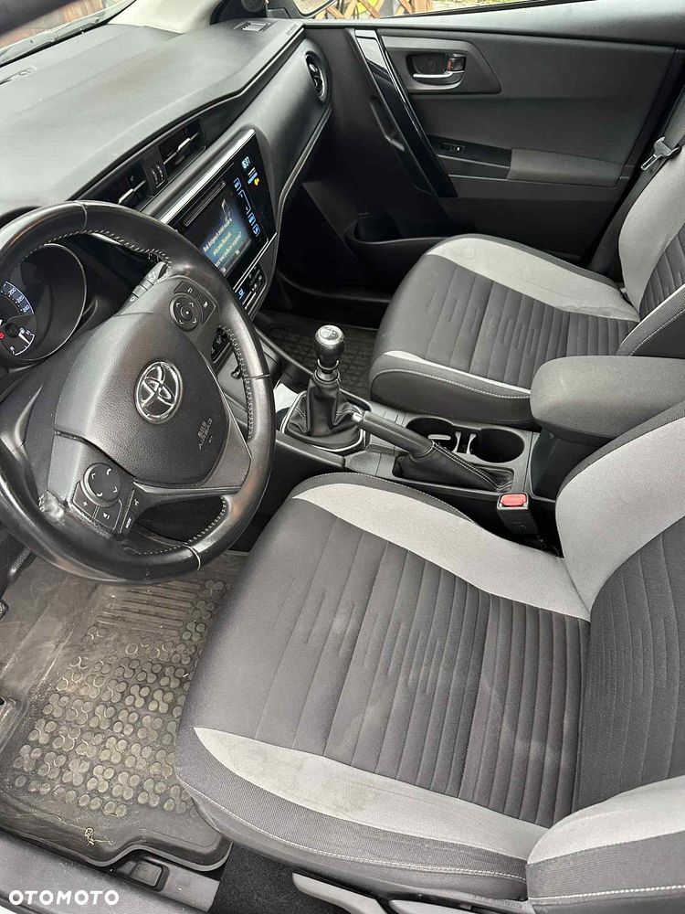 Toyota Auris 1.6 Comfort - 7