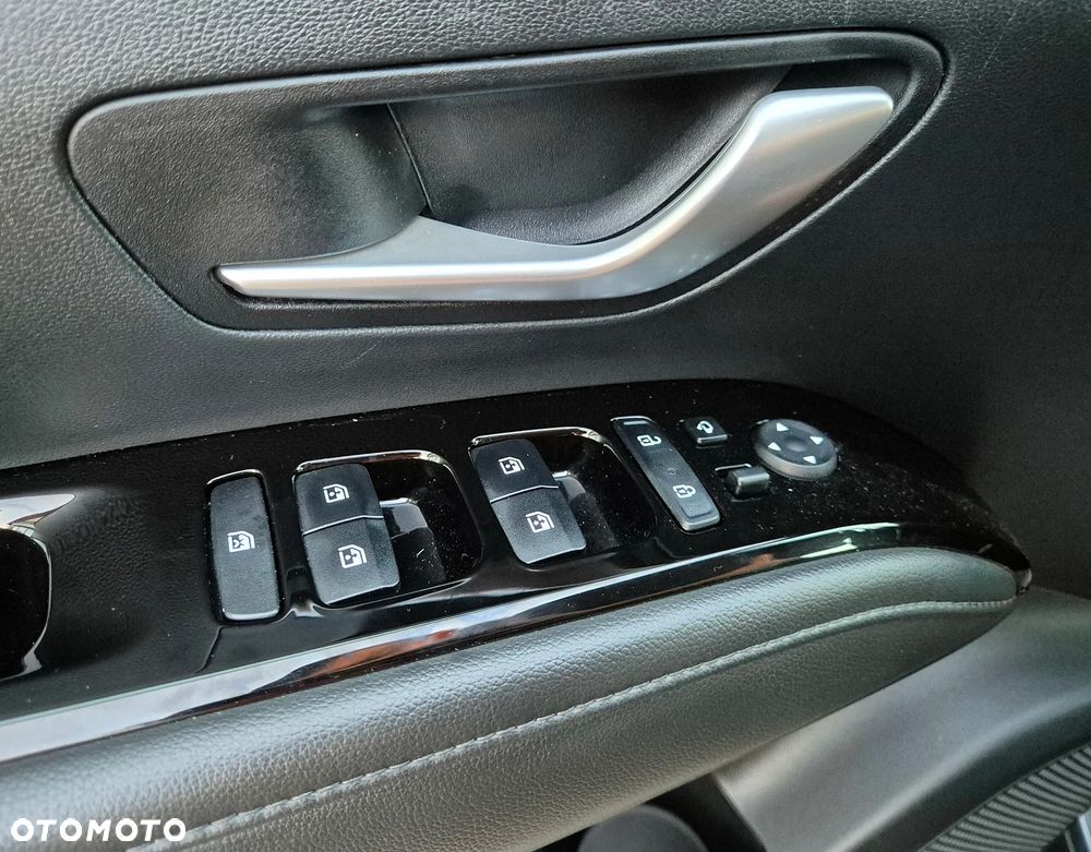 Hyundai Tucson 1.6 T-GDi 48V-Hybrid 2WD DCT Trend - 32
