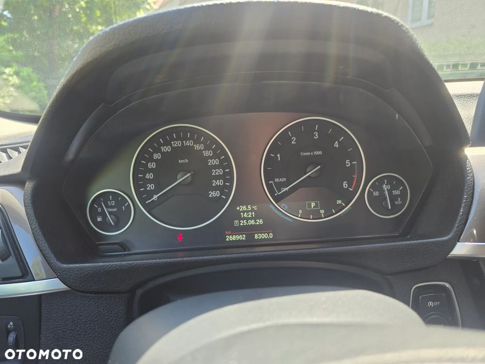 BMW Seria 3 318d DPF - 14