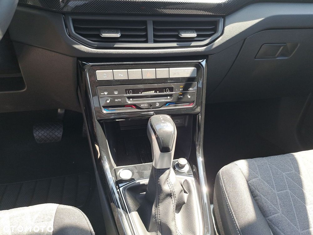 Volkswagen T-Cross 1.5 TSI ACT Life Plus DSG - 18
