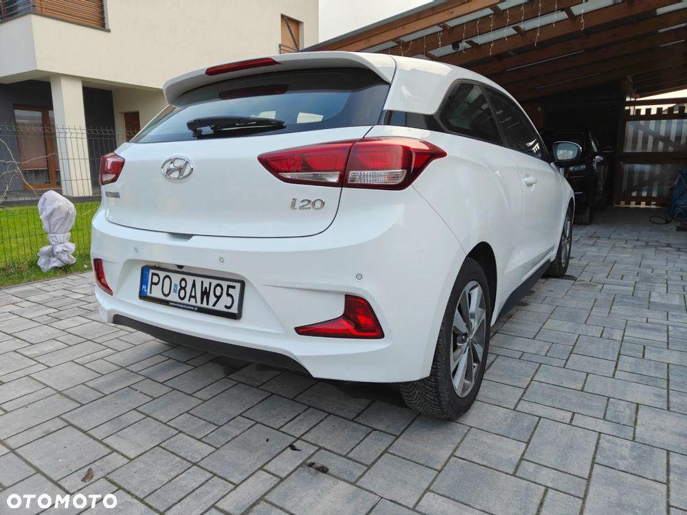 Hyundai i20 1.4 Premium - 2
