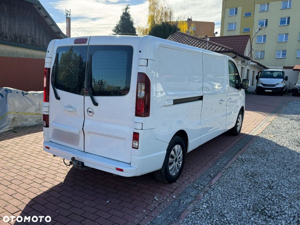 Opel Vivaro - 3