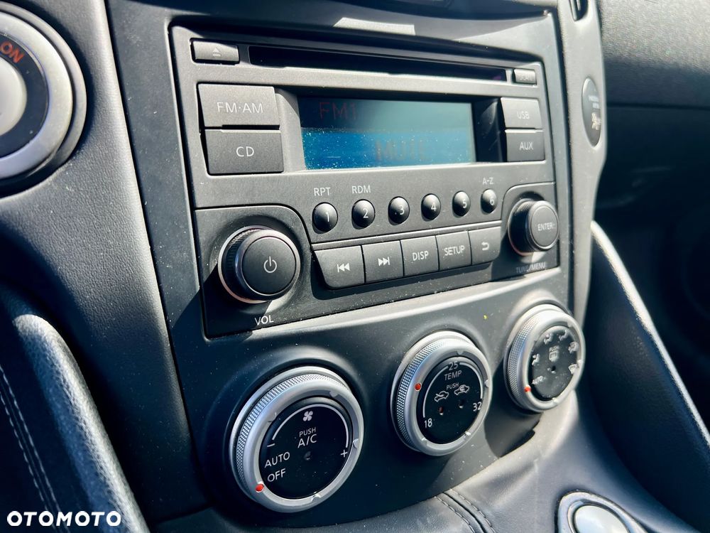 Nissan 370 Z 3.7 V6 Premium - 16