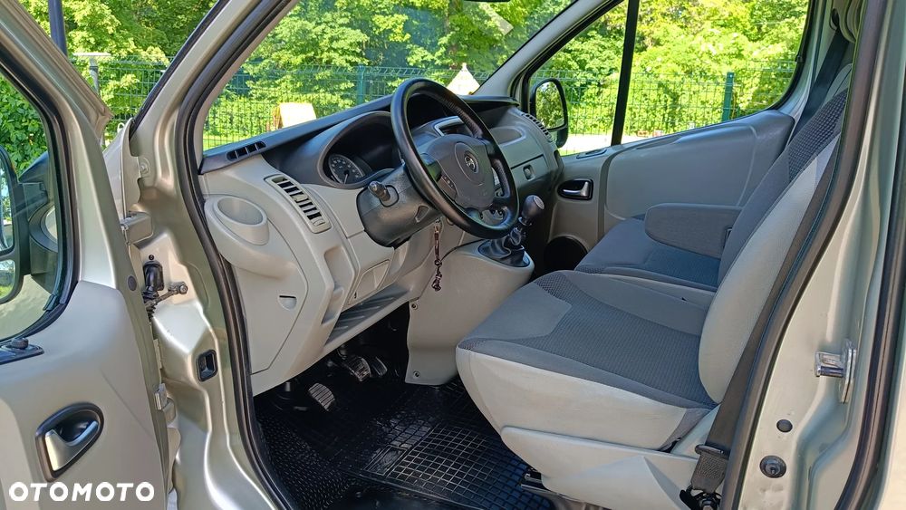 Opel Vivaro L2H1 2.9t Edition - 21