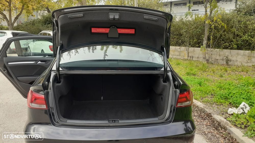 Audi A3 Limousine 1.6 TDI Advance - 9