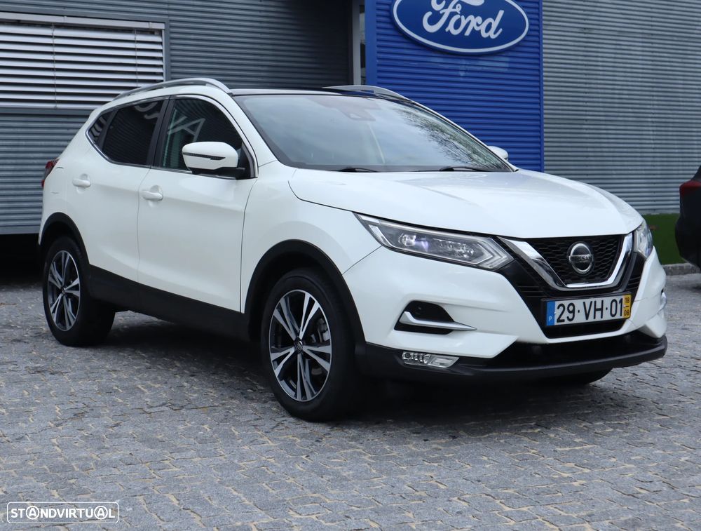 Nissan Qashqai 1.5 dCi N-Connecta - 11