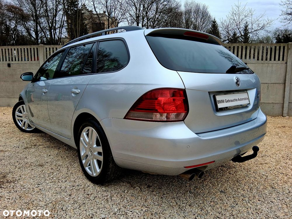 Volkswagen Golf 2.0 TDI DPF MATCH - 2