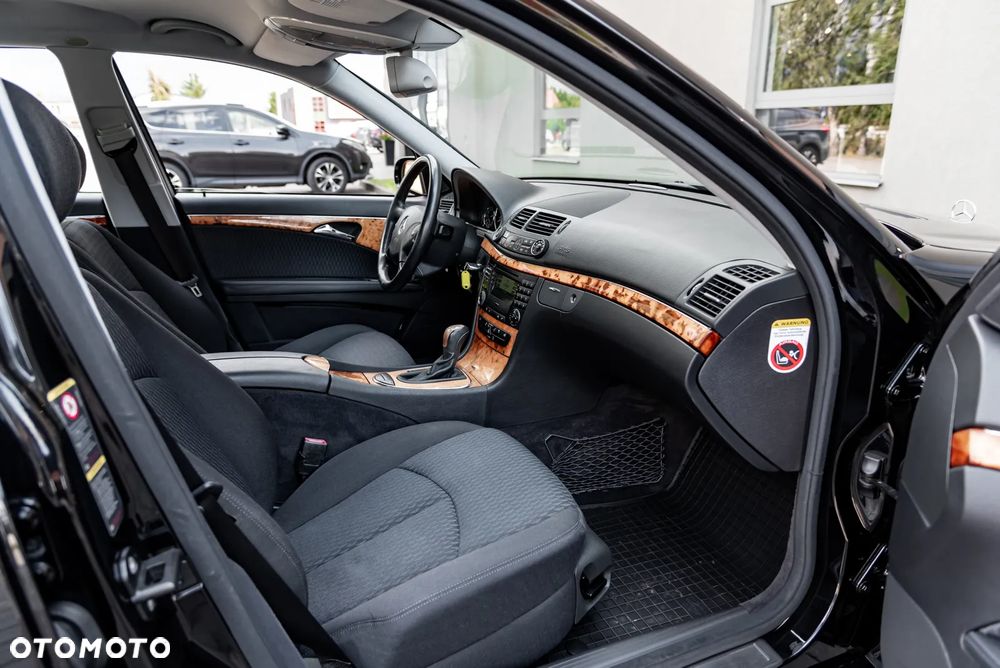 Mercedes-Benz Klasa E 200 Kompressor Automatik Elegance - 21