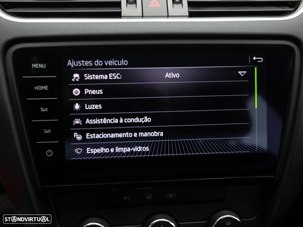 Skoda Octavia Break 2.0 TDI Ambition DSG - 26