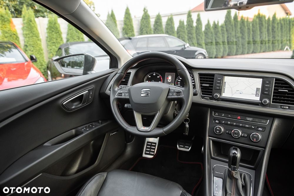 Seat Leon Sportstourer 2.0 TDI Start&Stop 4Drive DSG X-Perience - 29