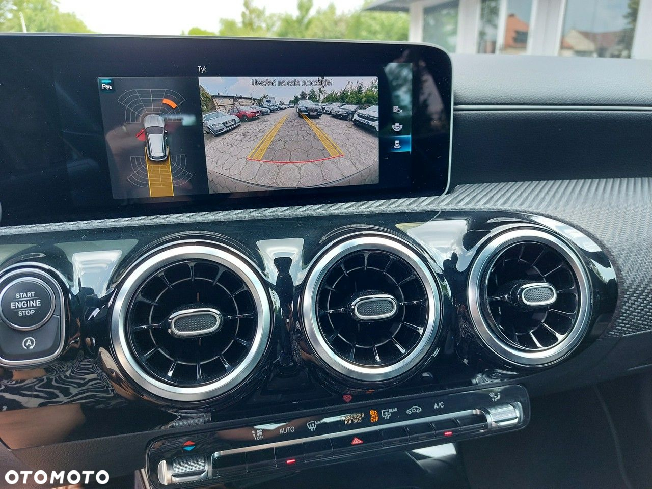 Mercedes-Benz CLA - 28