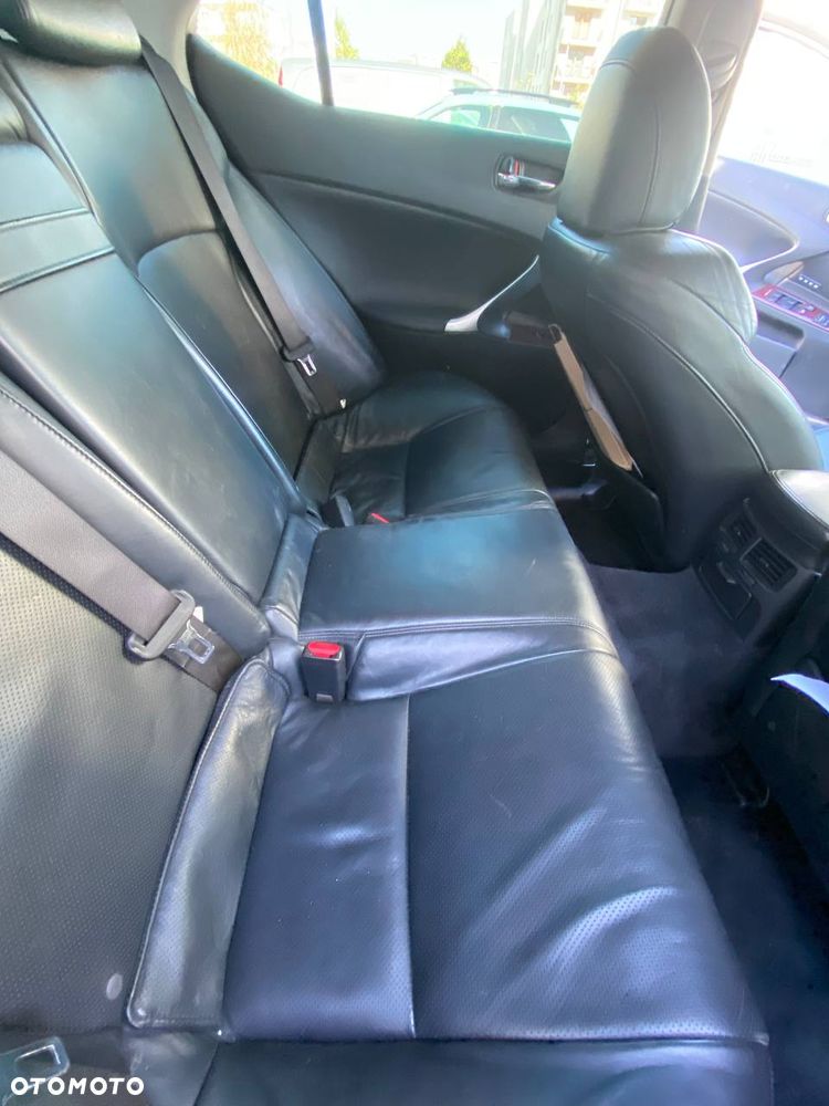 Lexus IS 220 D Elegance - 4