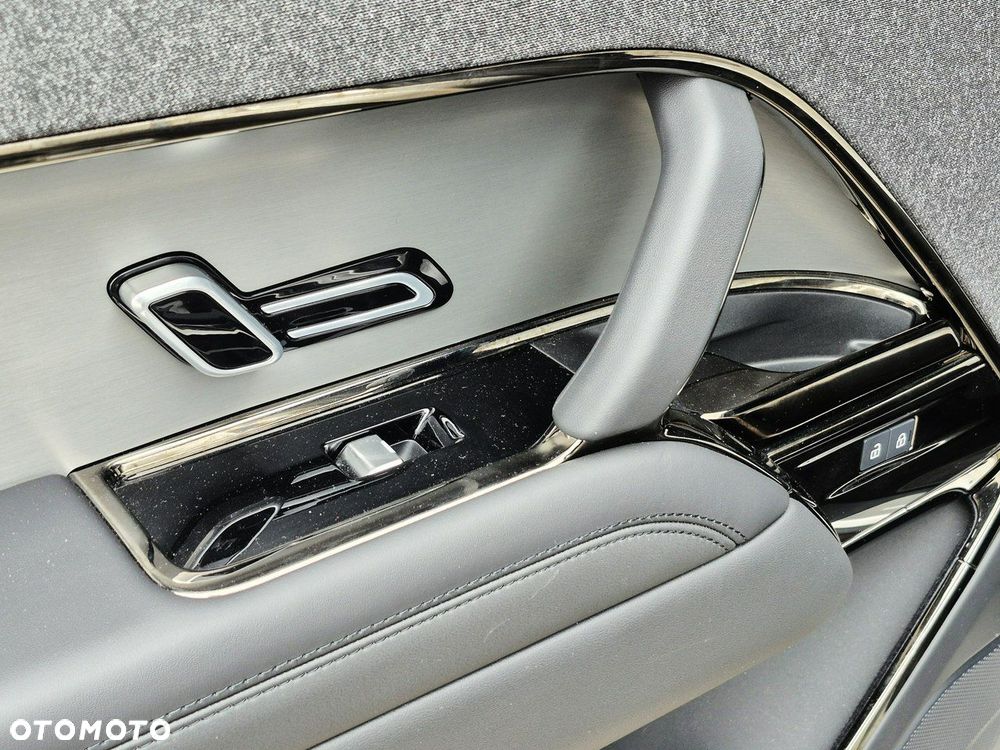 Land Rover Range Rover Sport - 23