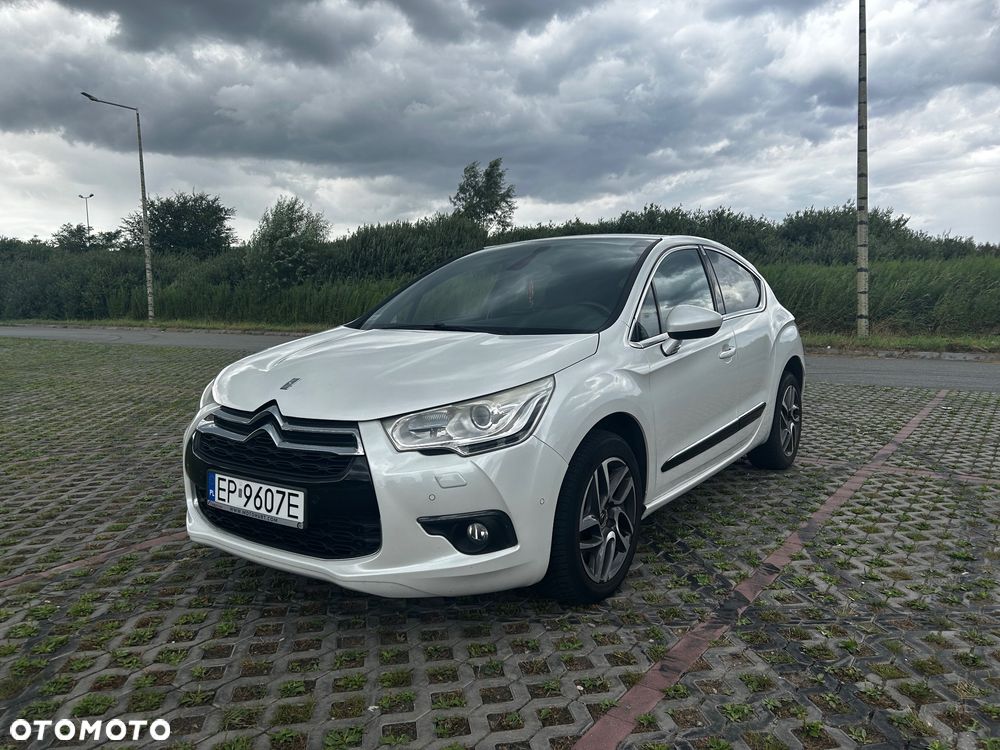 Citroën DS4 1.6 THP SportChic - 1