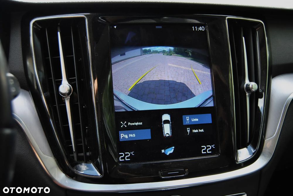 Volvo V60 B4 D Momentum - 12