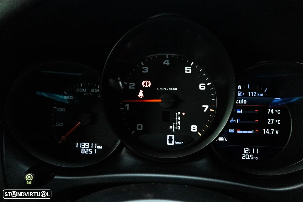 Porsche Macan Standard - 18