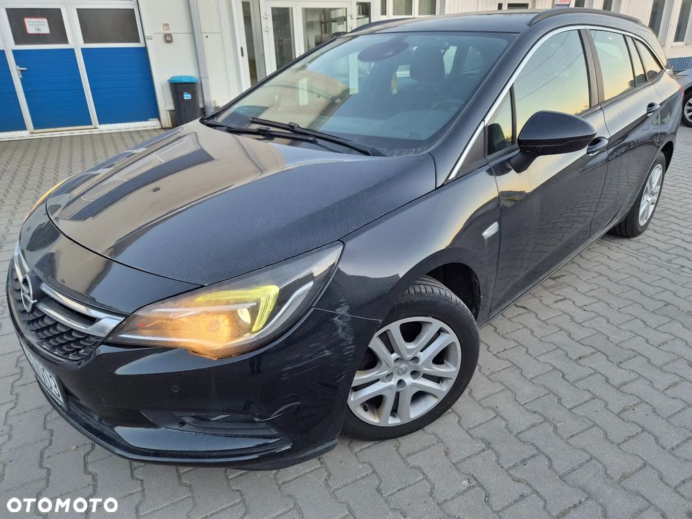 Opel Astra - 4
