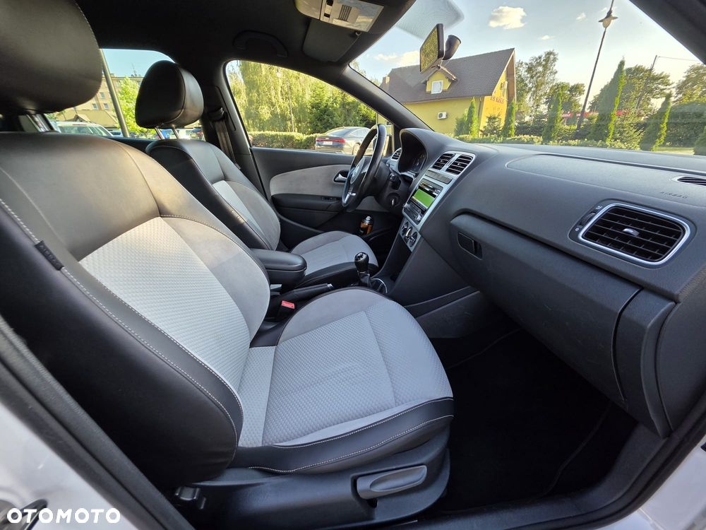 Volkswagen Polo Cross - 9