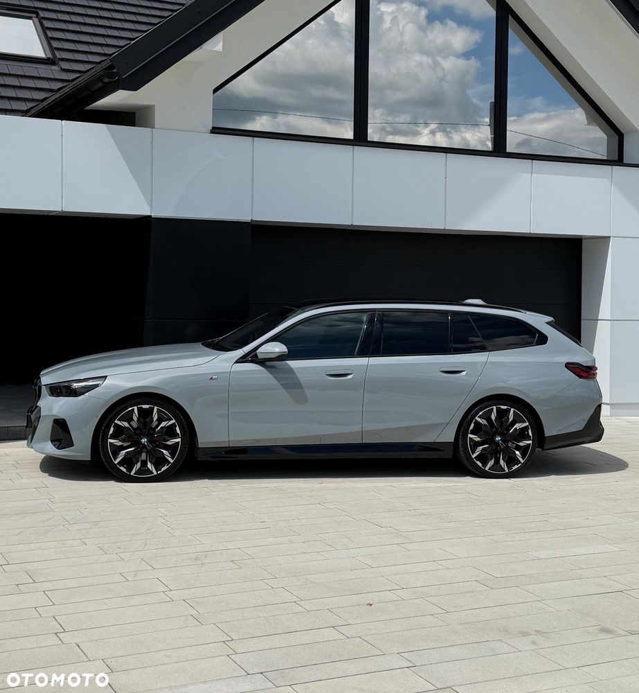 BMW Seria 5 520d xDrive mHEV M Sport - 3