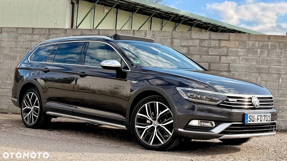 Volkswagen Passat Alltrack 2.0 TDI SCR 4Motion DSG - 28
