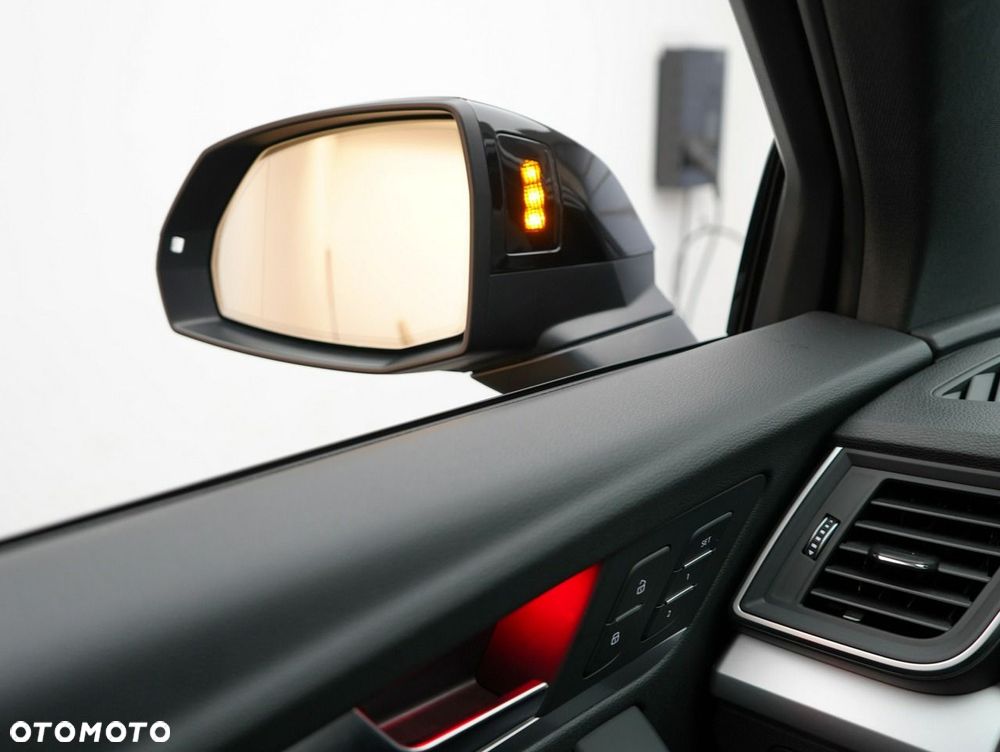 Audi Q5 Sportback - 20