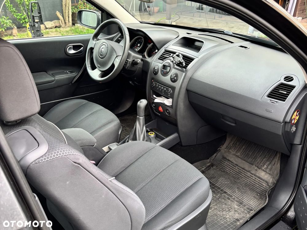 Renault Megane - 14