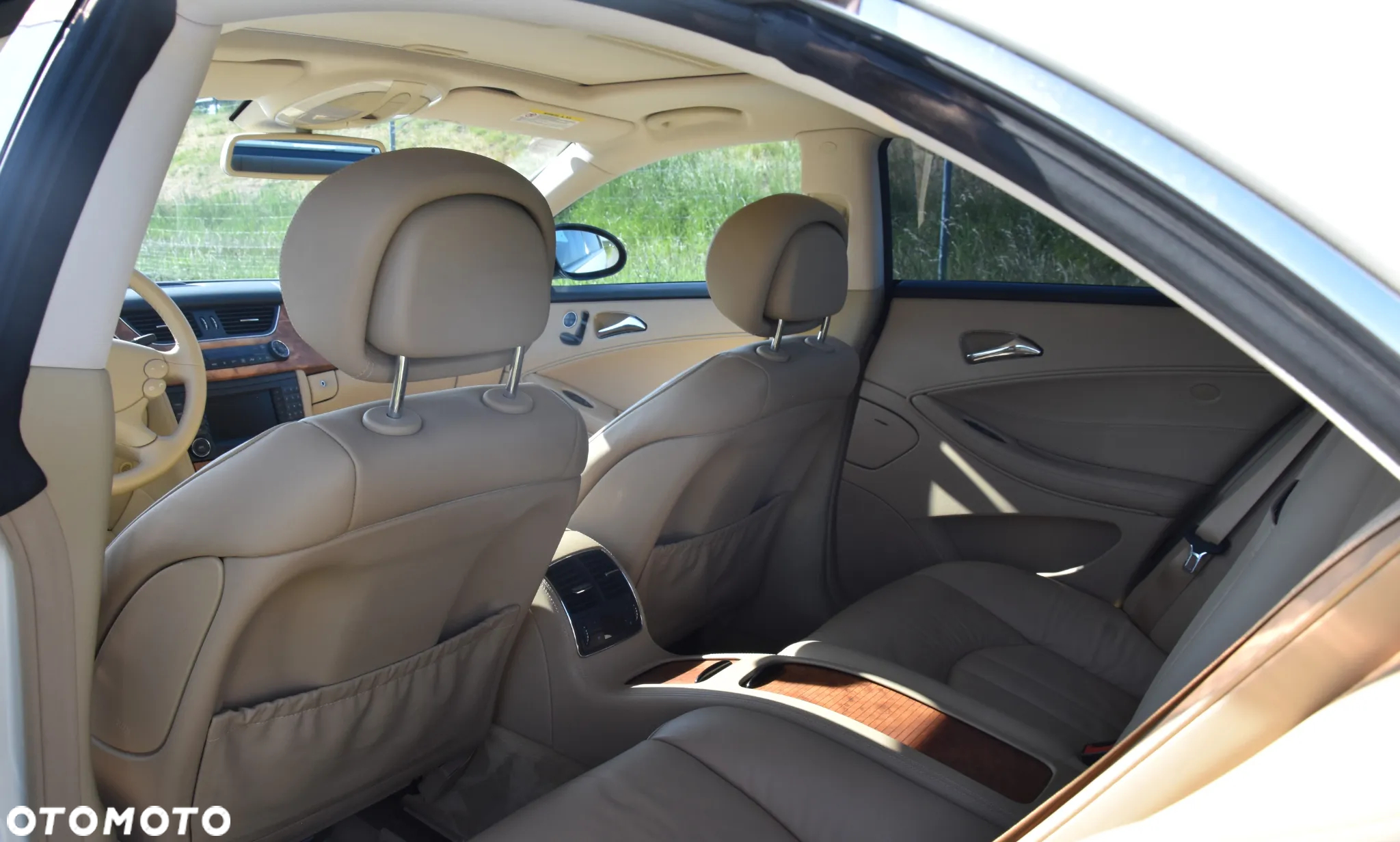 Mercedes-Benz CLS - 10