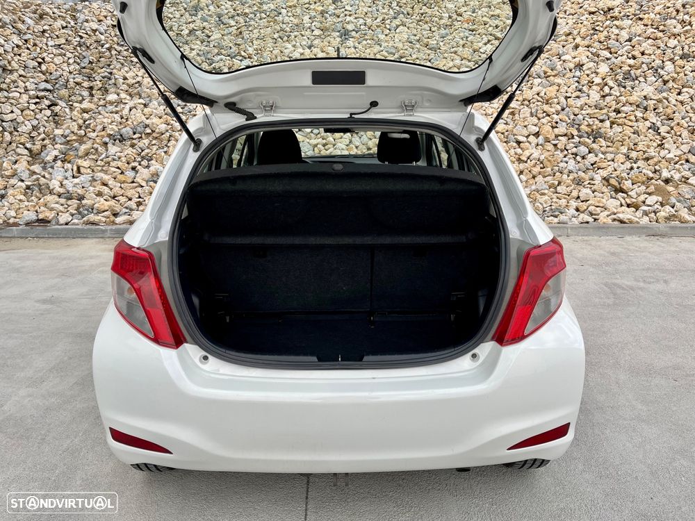 Toyota Yaris 1.4 D-4D ACtive+AC - 17