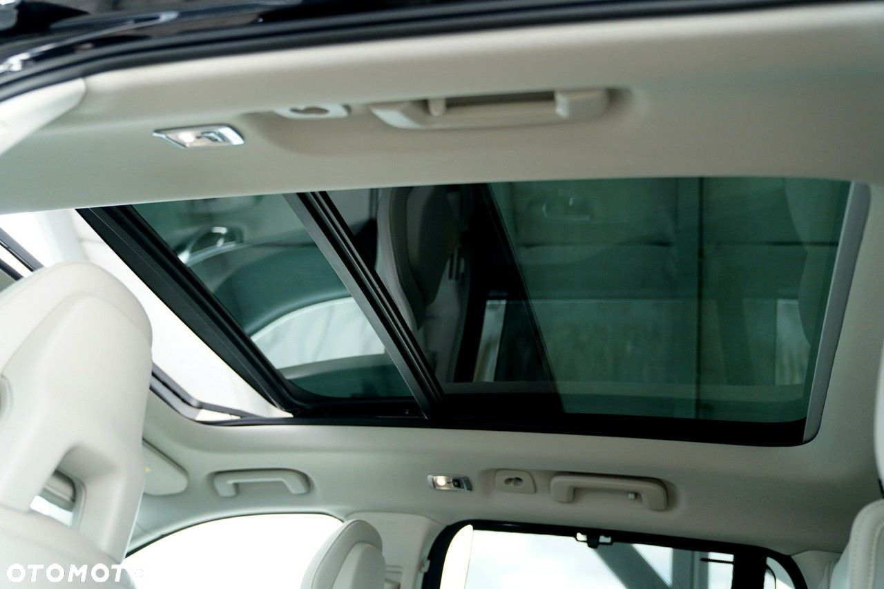 Volvo XC 90 - 27