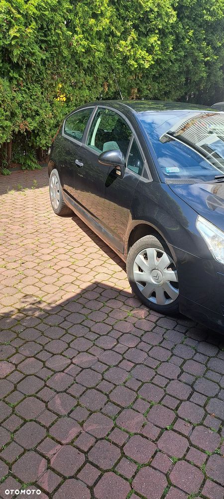 Citroën C4 1.6 16V X - 7