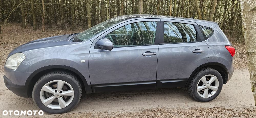 Nissan Qashqai - 2