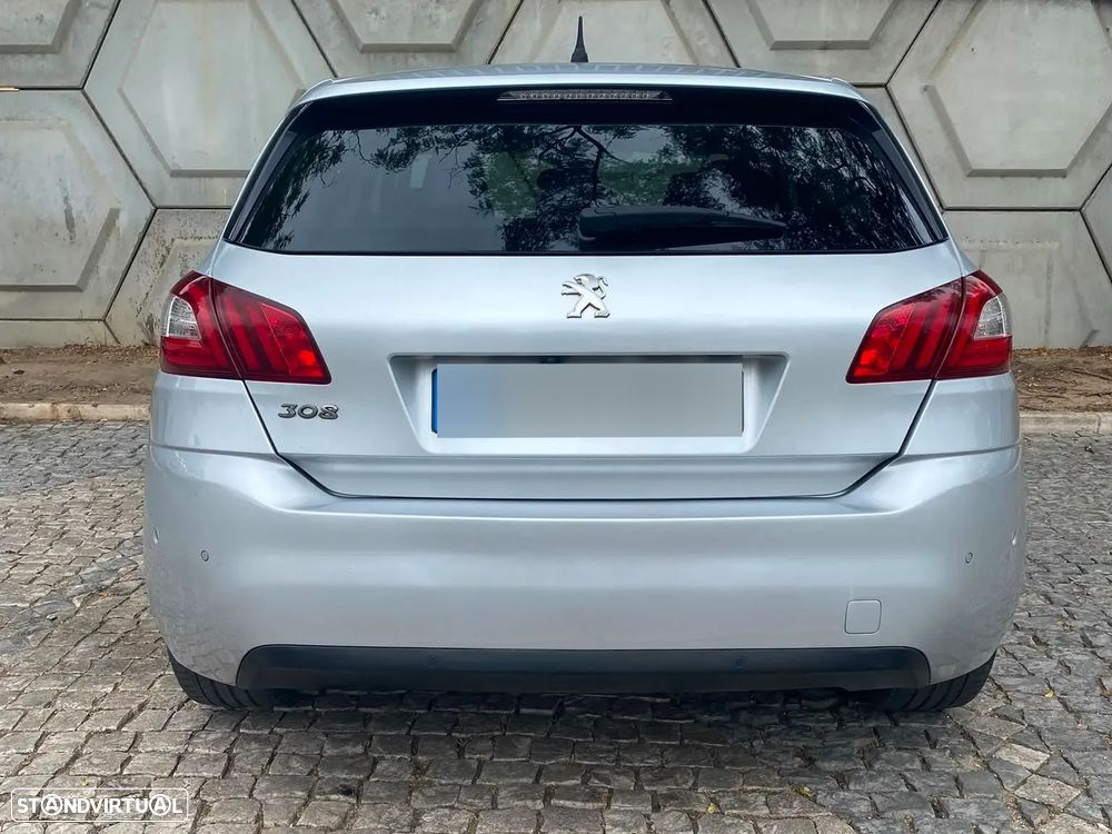 Peugeot 308 1.6 e-HDi Allure J17 — fotografia 6