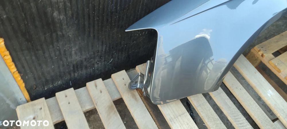 błotnik lewy przód seat exeo 3r 10.08- 08.13r oryginał LS3Y LX7R LB9A LW5U LW5P LW5B LW7Y LS3Z LS3H LS1U LC9Z LZ9Y LW5R LW5T LW5S LS8R LS8S LW6W LW6X LR7X LW7Z LW7X LS3Q LS3X LS3Q LX7W LS7Y LB9A LS9R LW7X LW6W LW5S LW5T LS3H LS3Y LS8S LW5P LW5U LZ9Y LW7Z - 7