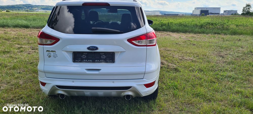 Ford Kuga 2.0 TDCi 4x4 ST-Line - 4