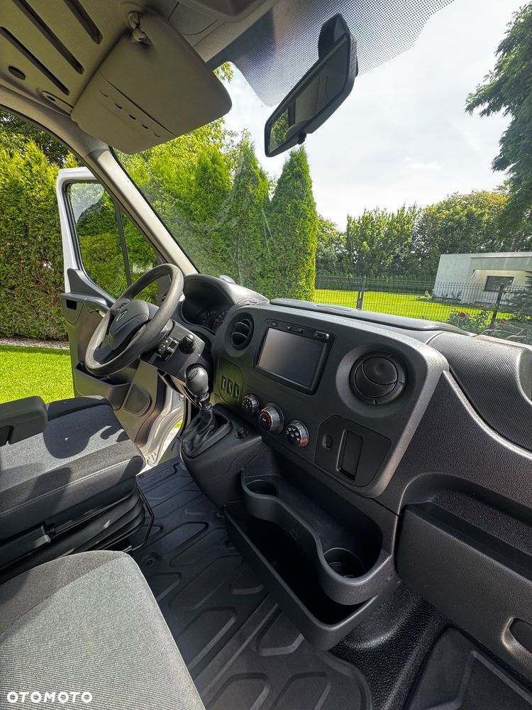 Renault Master - 18