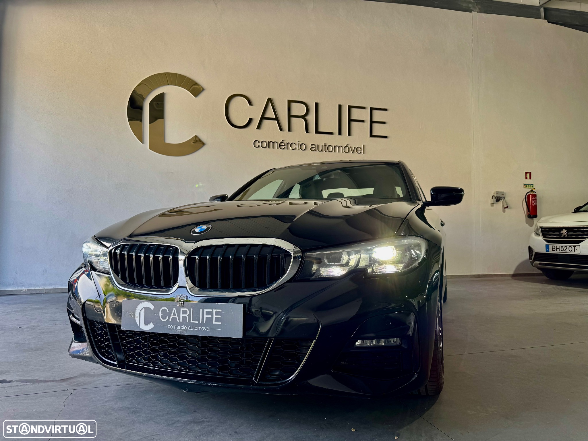 BMW 318 d Pack M Auto - 26